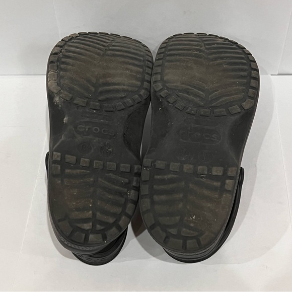 Crocs Black Men’s size 8 or Women’s size 10 - Picture 7 of 8